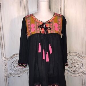 Shoreline Ethnic Long Sleeve Double Front Tie with Tassels Pop Over Top S/S-M